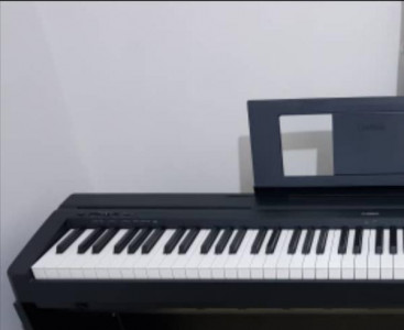پیانو مدل yamaha p45 دست دو