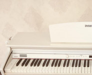 پیانو dynatone مدل slp50 دست دوم