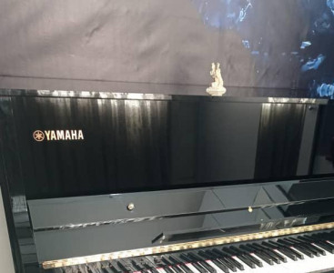 پیانو yamaha spk32 طرح آکوستیک دست دو